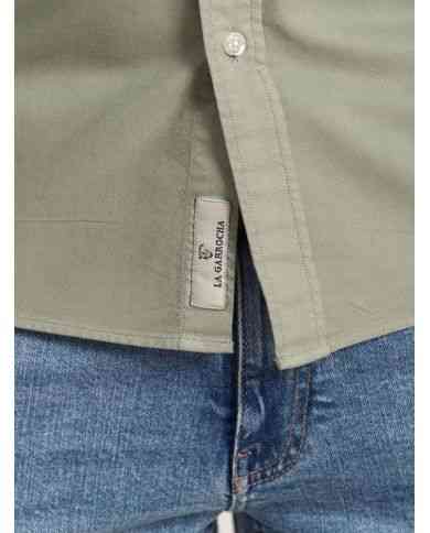 Camisa Garmed Dyed Basil